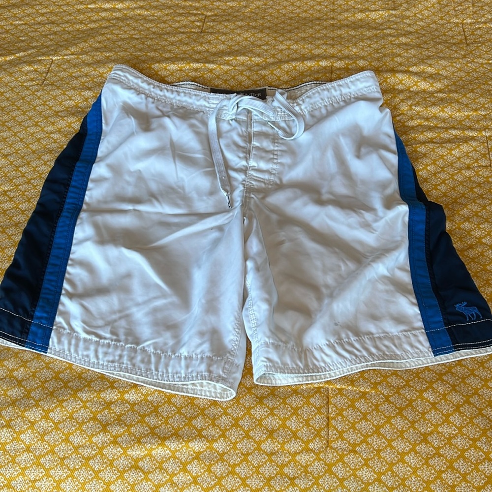 ABERCROMBIE & FITCH men’s swim shorts